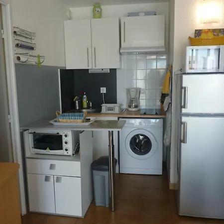 T2 Cabine, Les Balcons De La Mediterranee, Apartment